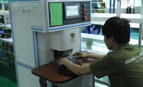 普旭自動捍接